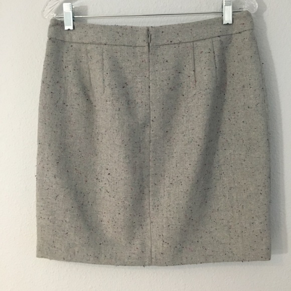LOFT Gray Tweed Skirt with Bow Detail - Picture 2 of 5